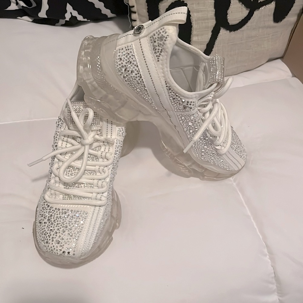 Steve Madden sneakers